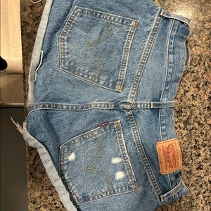 Levi shorts